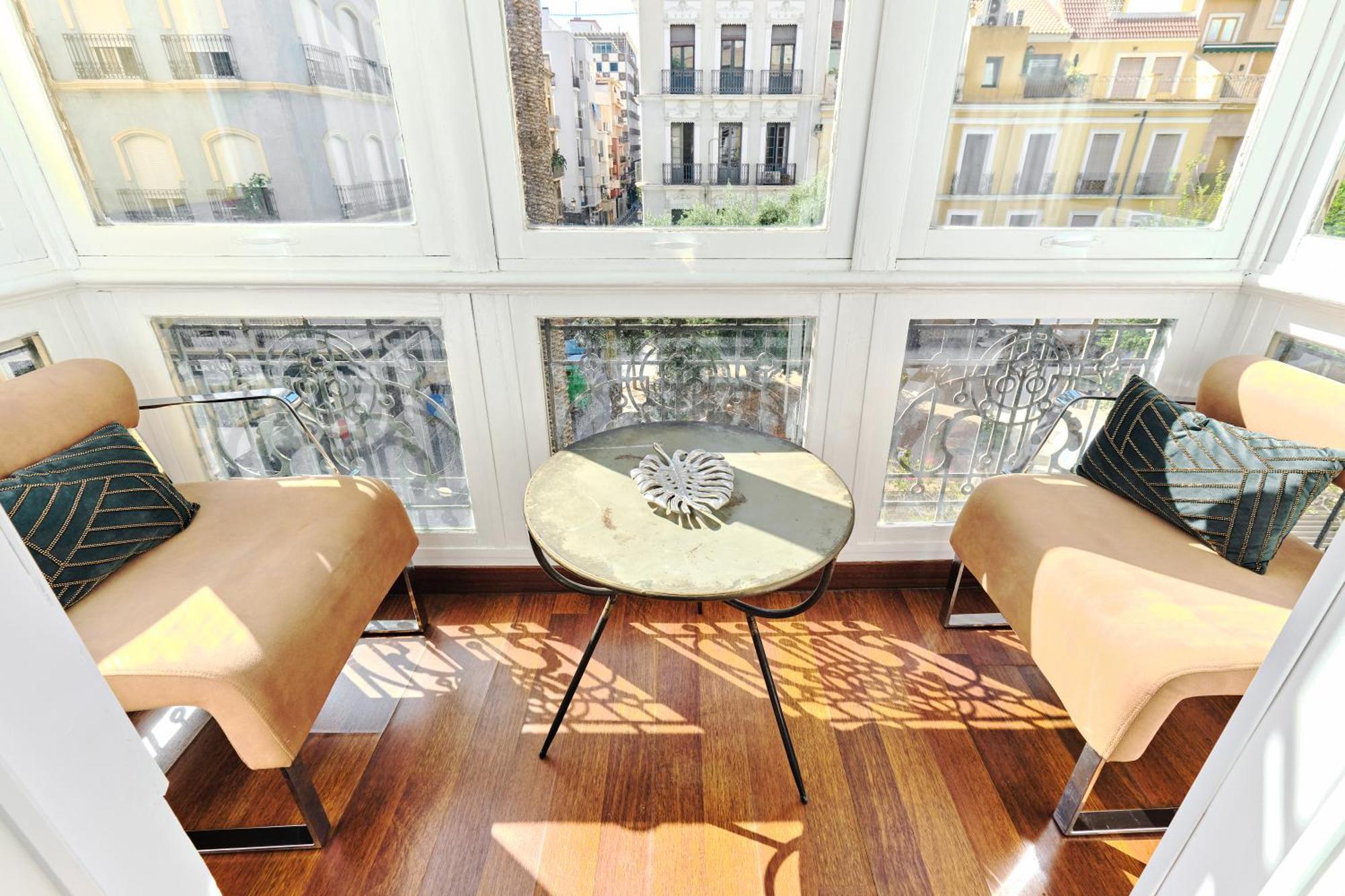 110m Kkara 3br 2ba Plaza Nueva View Apartment Alicante