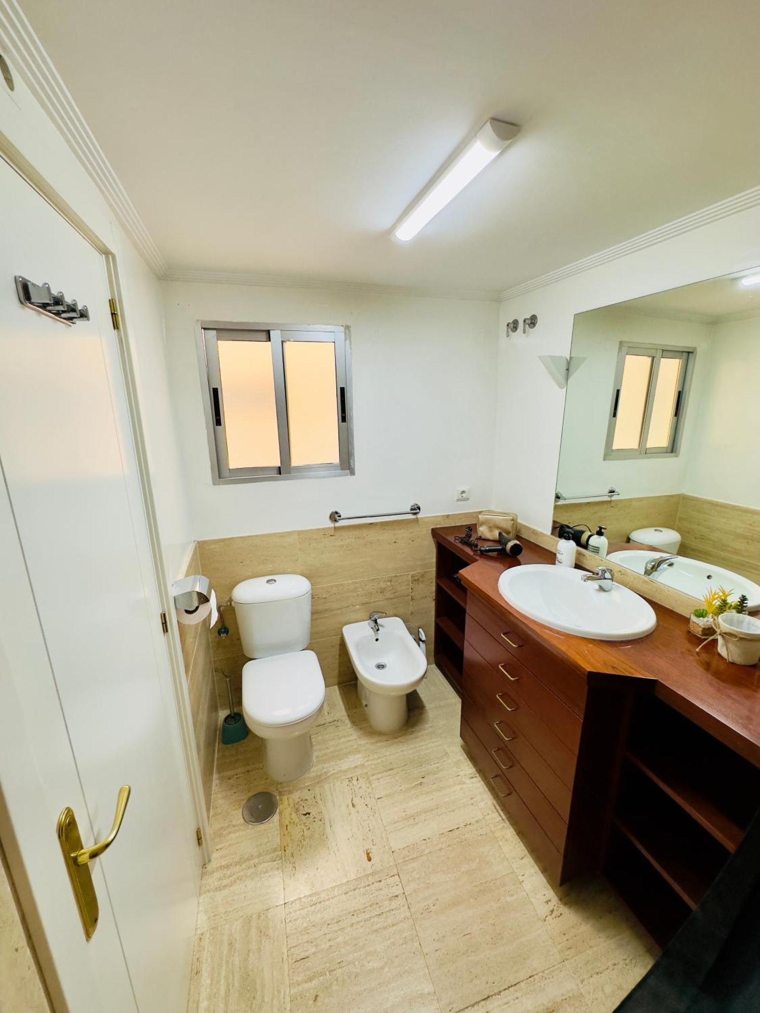 Homestay Bano Privado, Tv Y Netflix