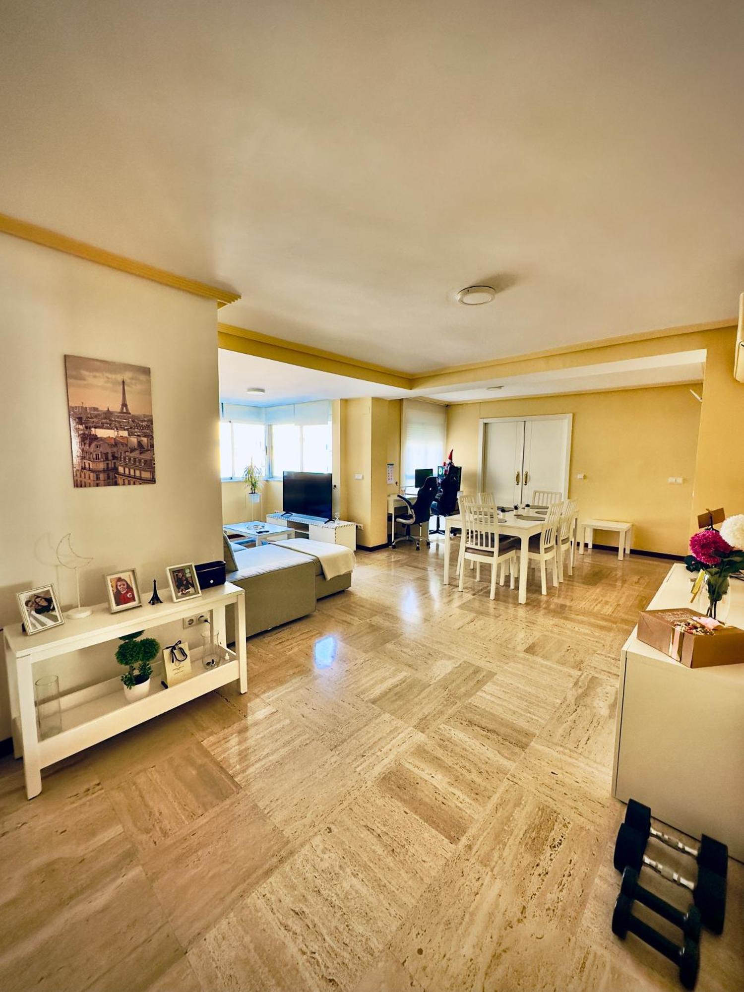 Privatunterkunft En El Corazon De Con Vista Jardin