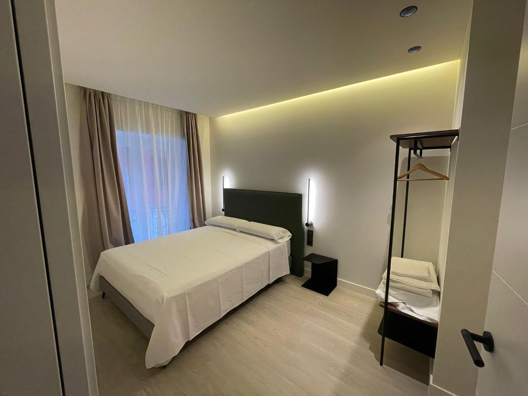 Apartment Edificio Reyes Catolicos Centro By Renthas