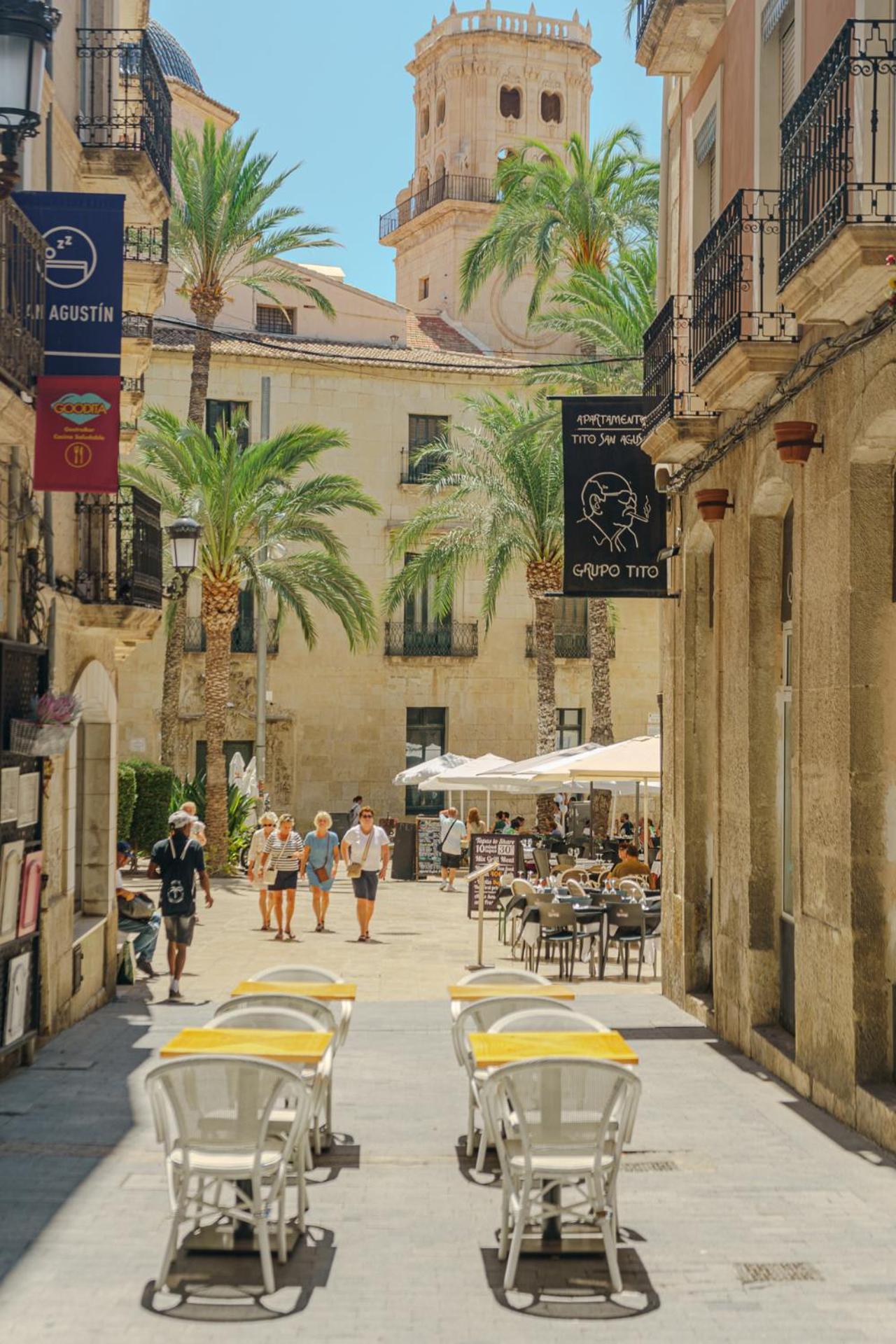 Luxurious In Historic Center Of * Alicante