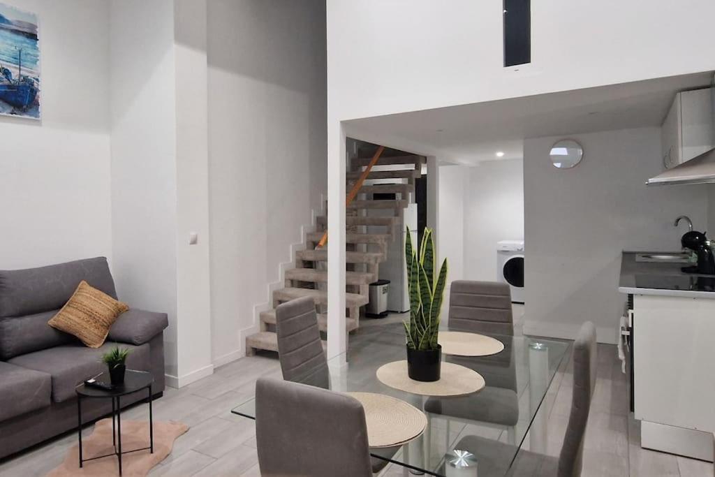 Modern, Urban, Plaza Toros 10 Mns Apartment Alicante
