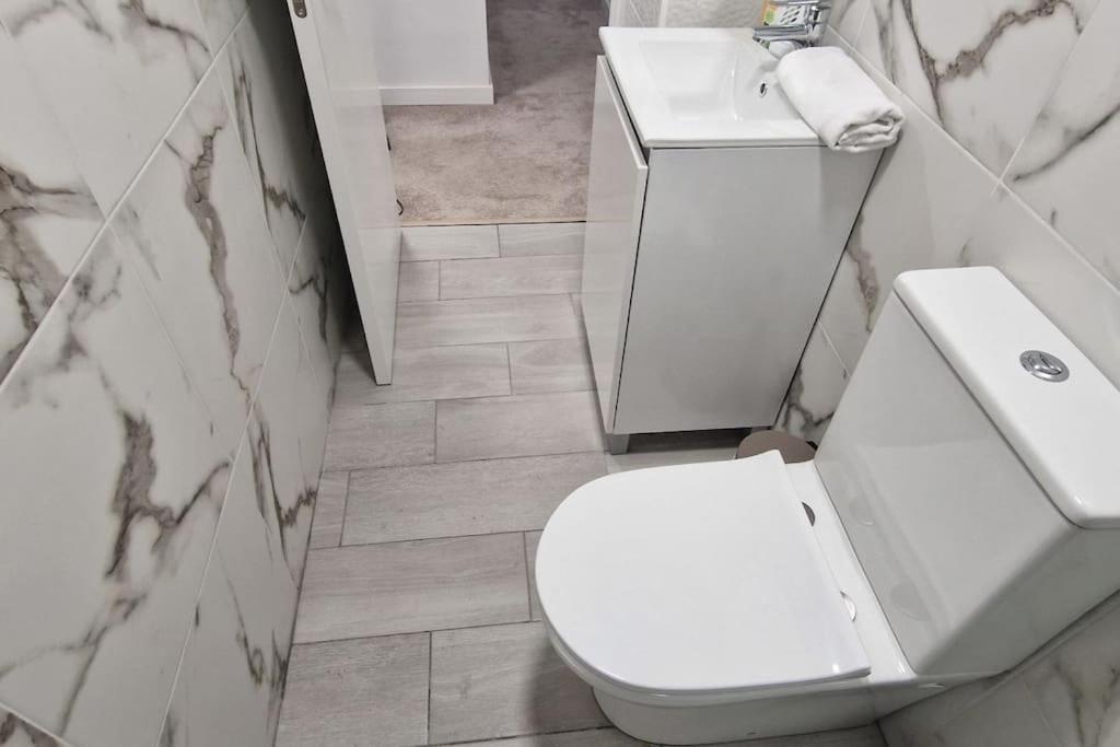 Appartement Modern, Urban, Plaza Toros 10 Mns Alicante