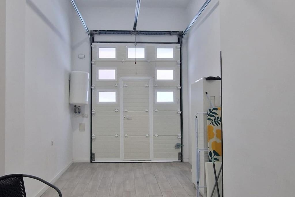 Modern, Urban, Plaza Toros 10 Mns Apartment Alicante