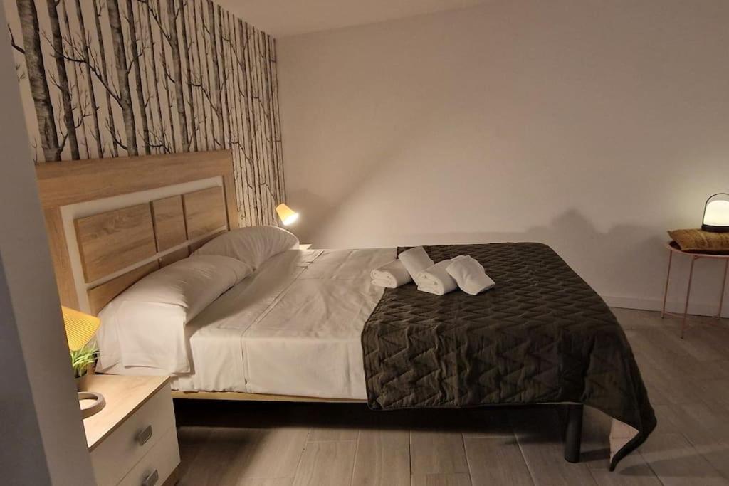 Modern, Urban, Plaza Toros 10 Mns Apartment