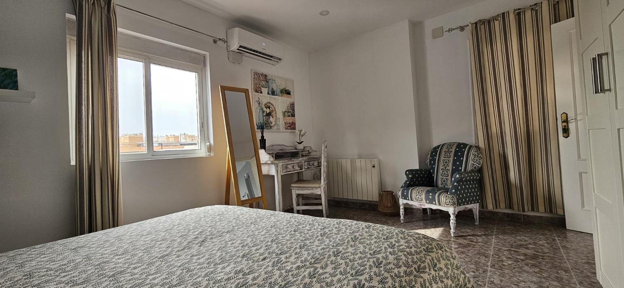 Apartment Amazing Penthouse With Views To The Castle *
