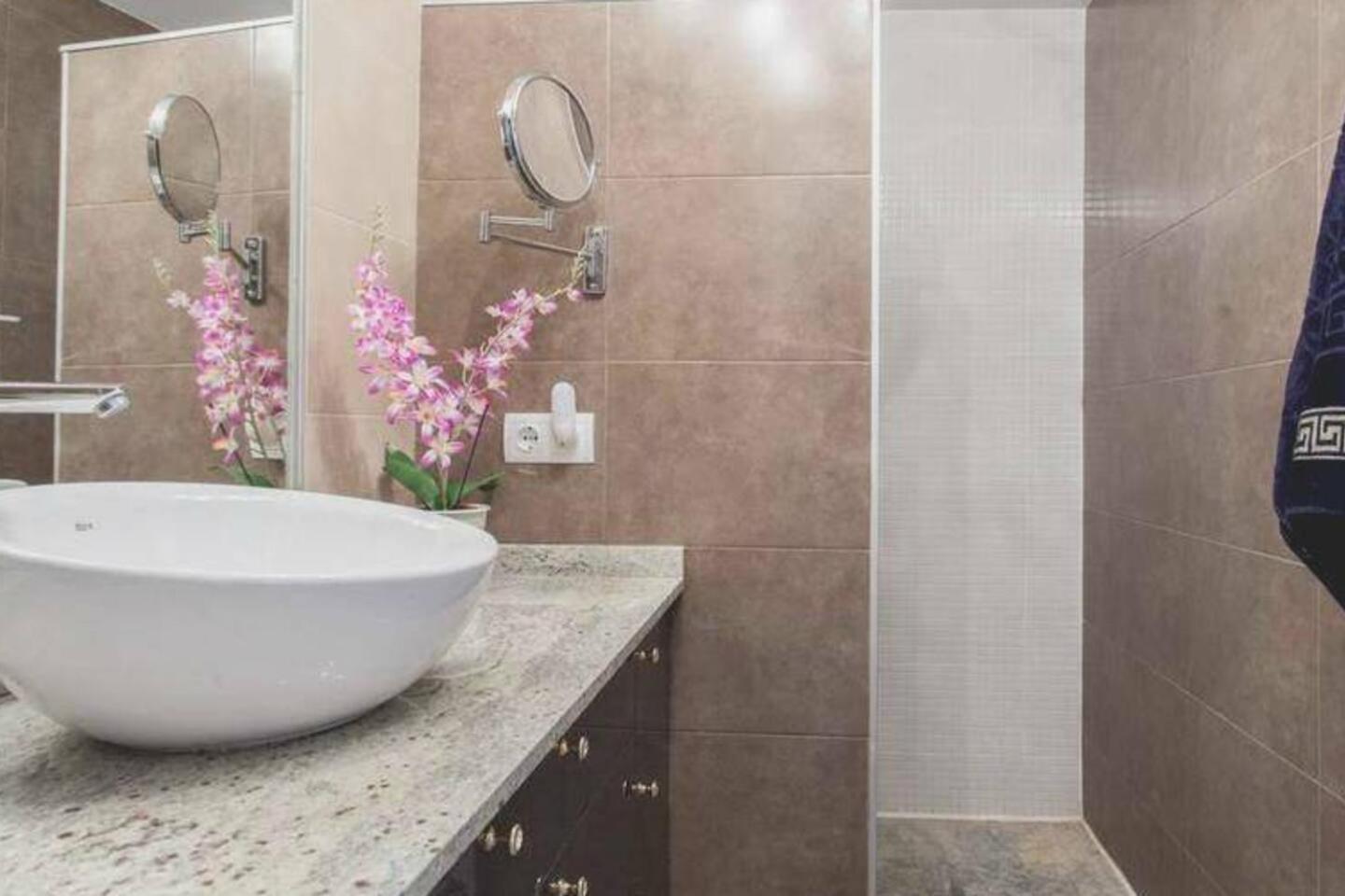 Apartamento Modern And Big Flat In Alicante