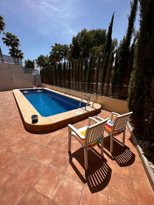 Con Piscina Privada Holiday home *