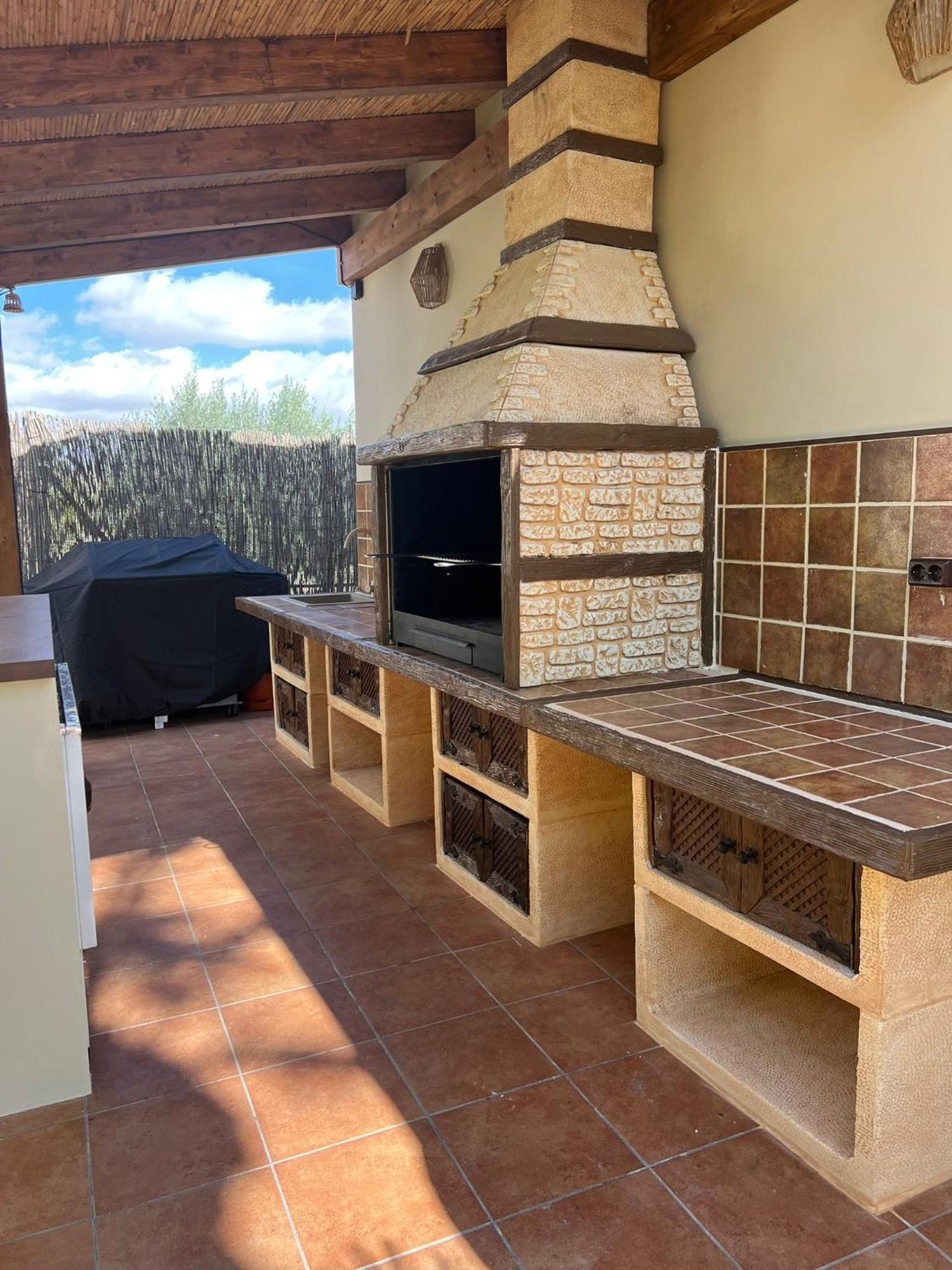El Paraiso En Agost *