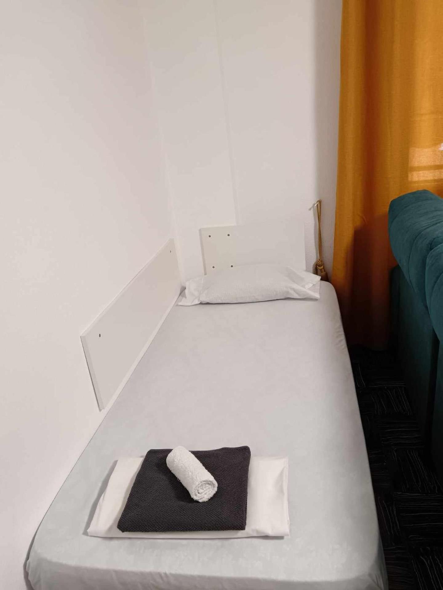67-habitacion Del Piso Homestay Alicante