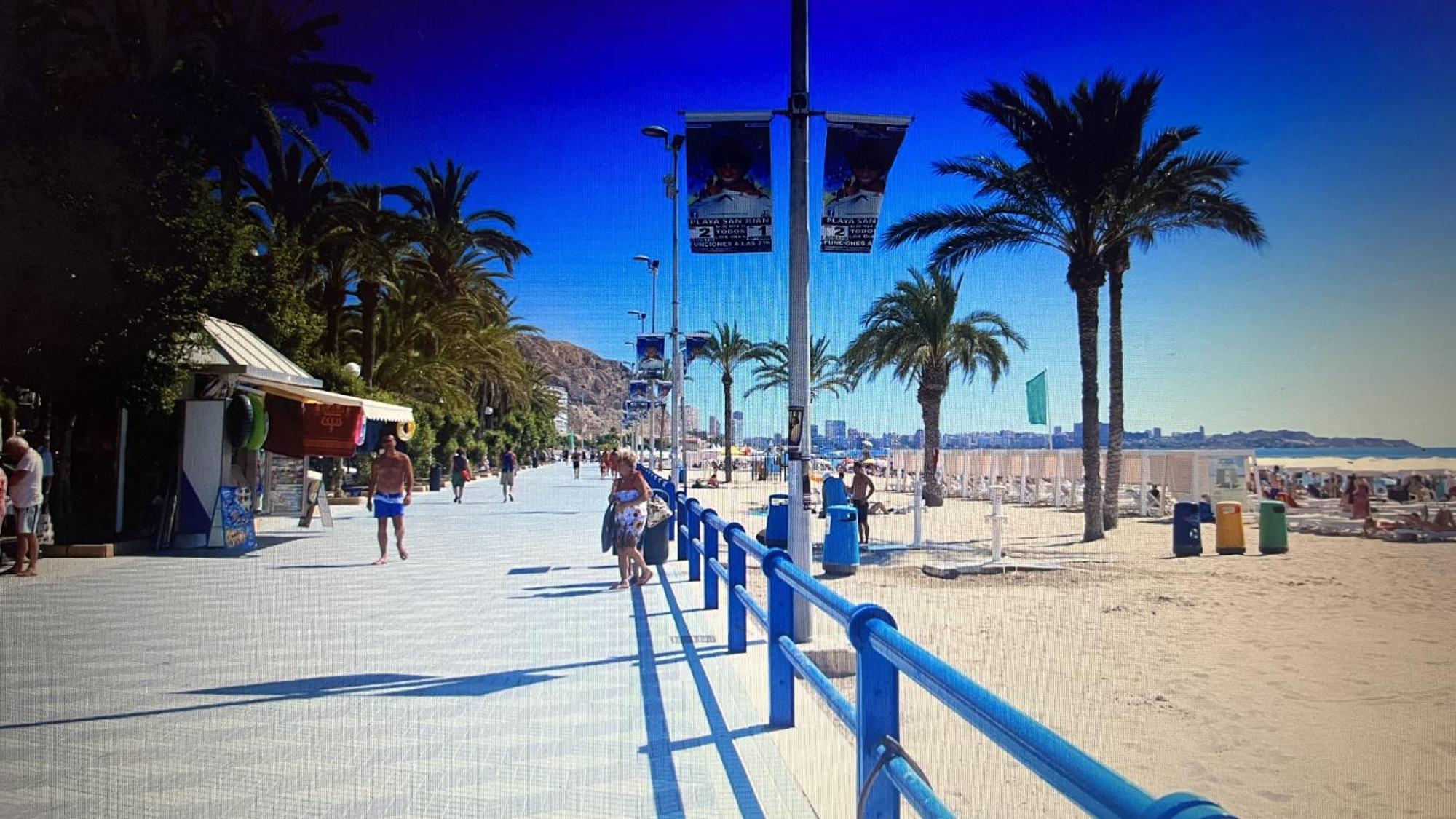 Blue 10b By Gloove Alicante