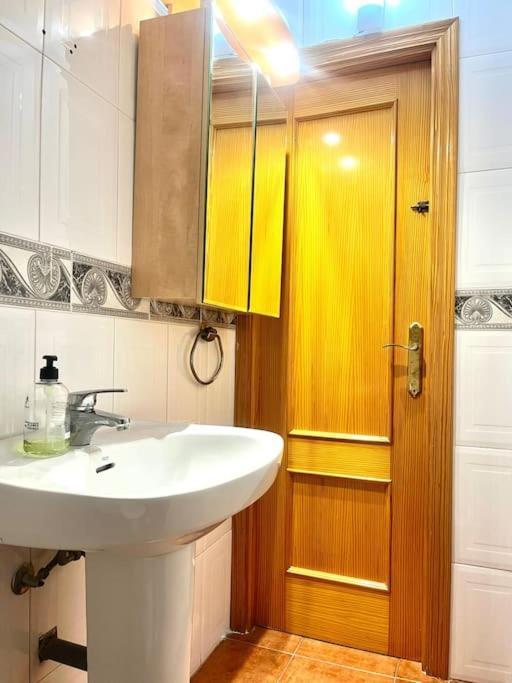 Apartment Historic Charm With Terrace And Sea Views Alicante