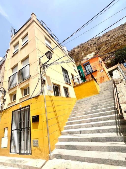 Apartment Historic Charm With Terrace And Sea Views Alicante