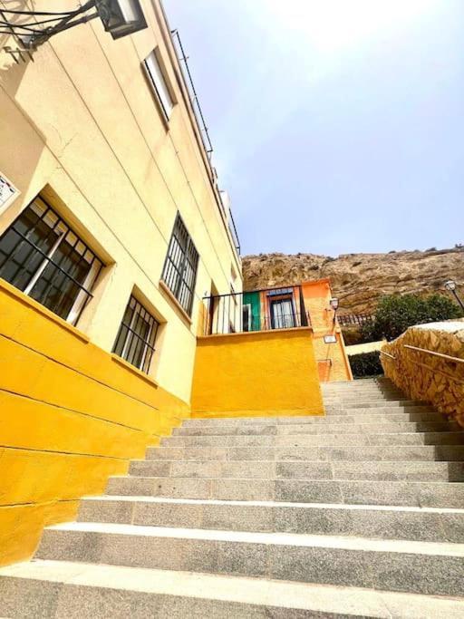 Historic Charm With Terrace And Sea Views