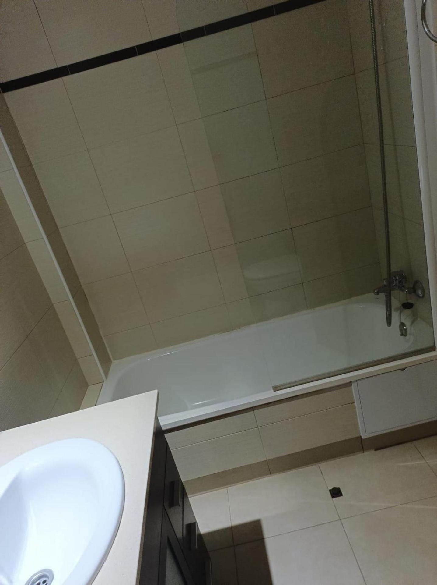 Apartment 1bed & Sofabed-seaside Apt-quiet Location-parking *