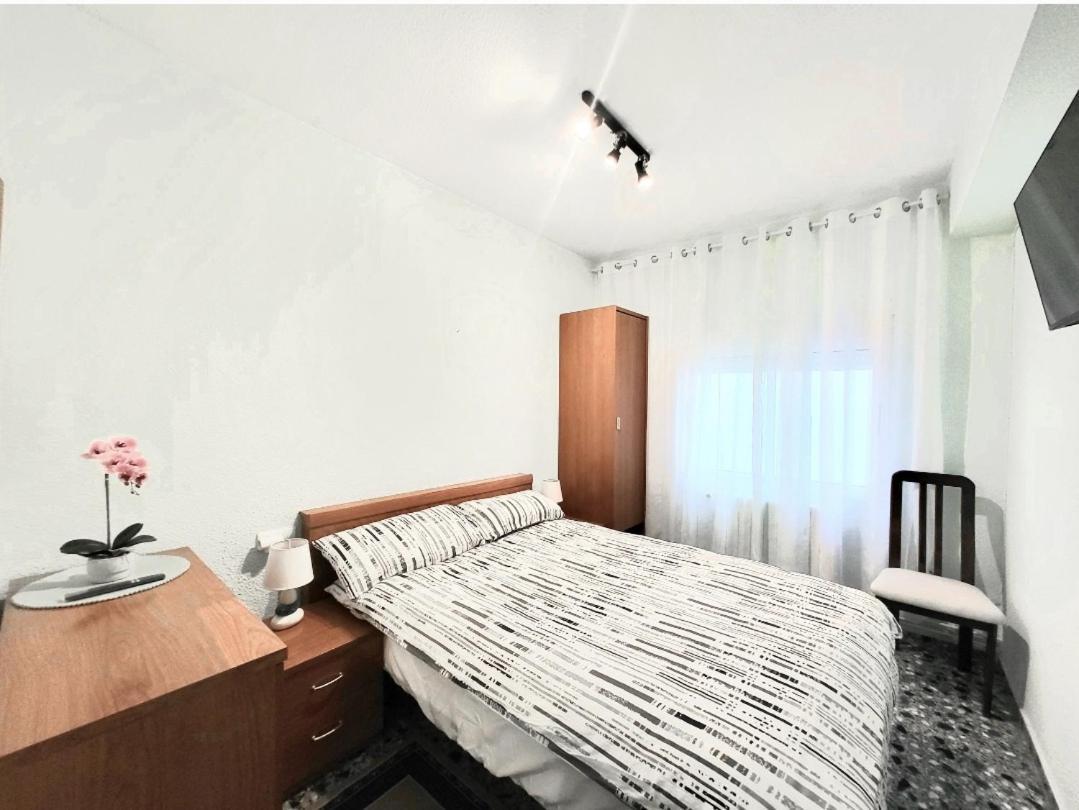 Homestay Happy Days Beach Center Mercado Rambla *