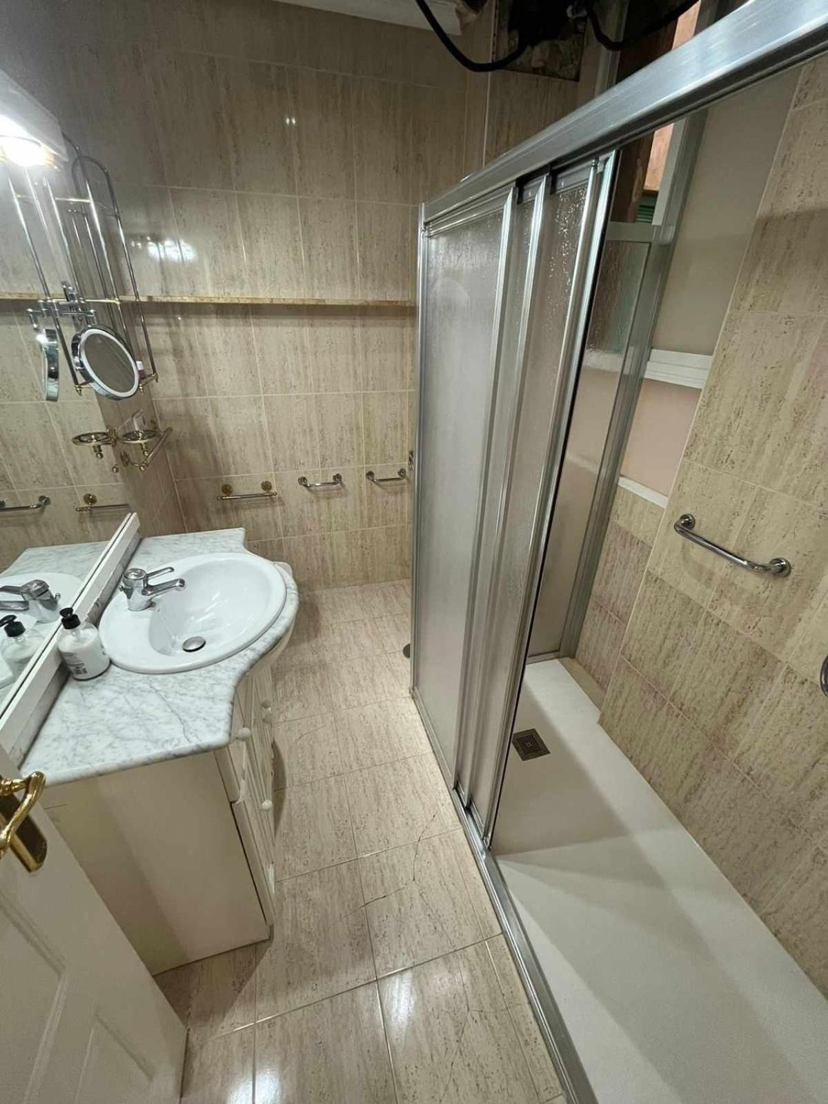 2-habitacion Del Piso Homestay