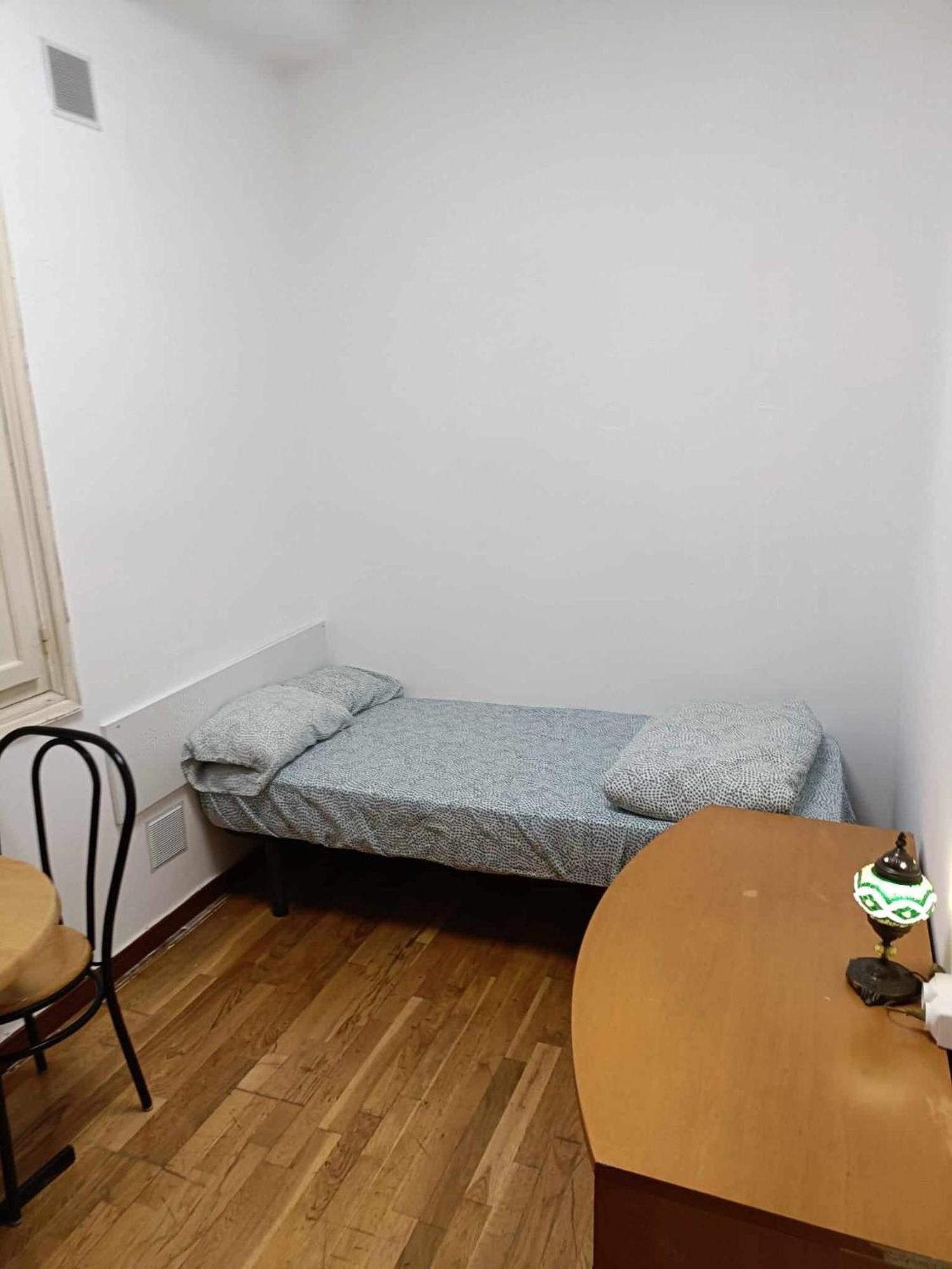 2-habitacion Del Piso Homestay *