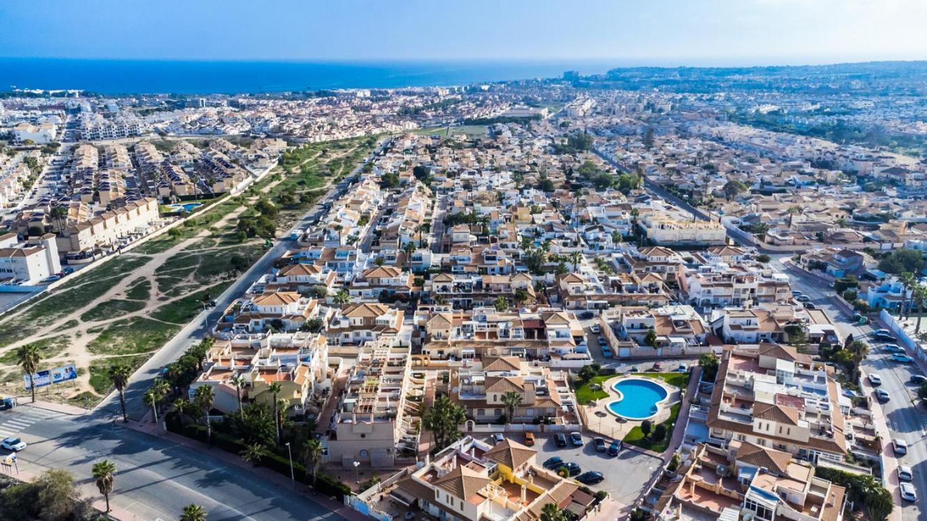 Exclusive Townhouse - Rooftop, Garden & Stunning Views Holiday home Alicante