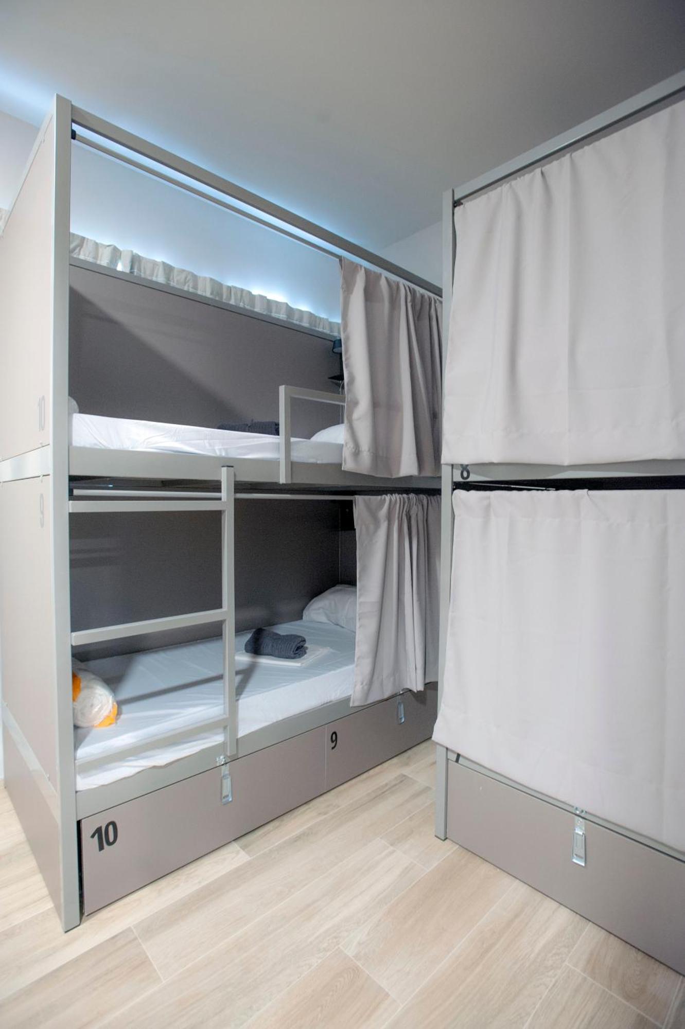 Dos Estaciones - Free Towels, Coffee & Tea, Remote Check-in Albergue Alicante