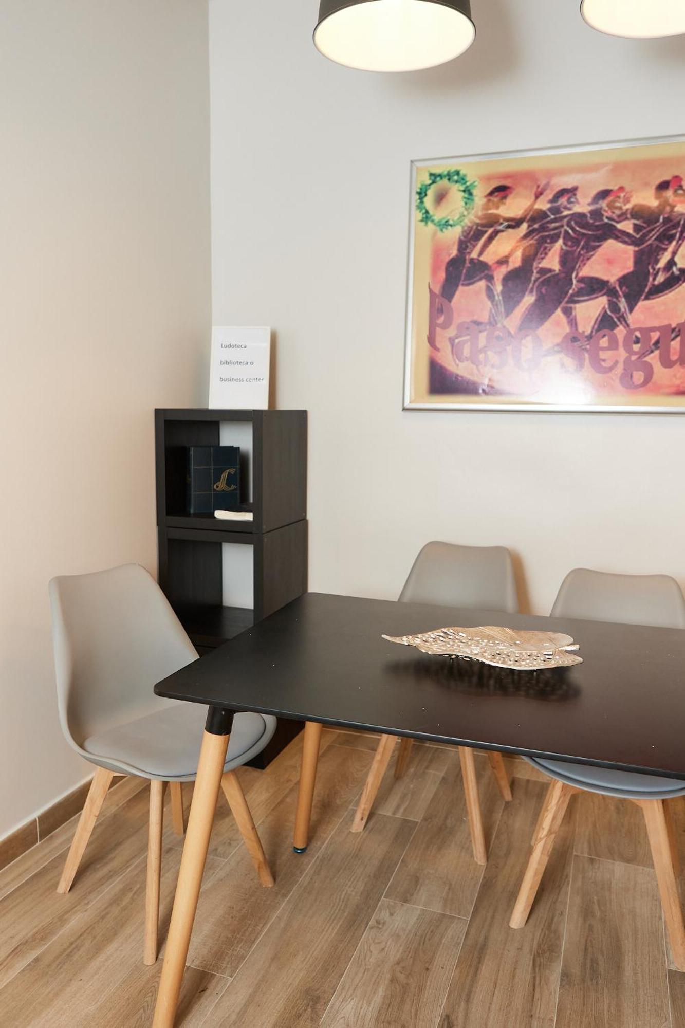 Dos Estaciones - Free Towels, Coffee & Tea, Remote Check-in Hostelli Alicante