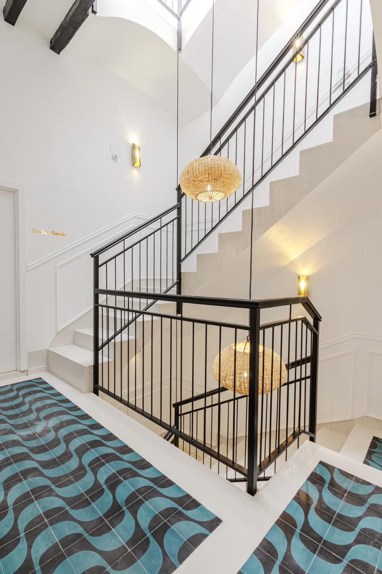 Luxurious In Historic Center Of Apartment *