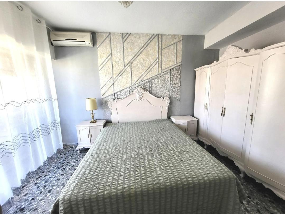 Homestay 1- Happy Days Beach Center Mercado Alicante