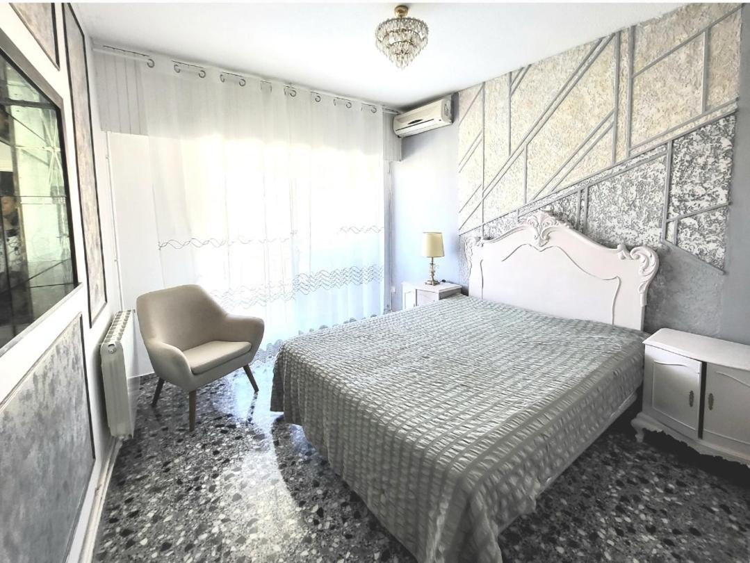 1- Happy Days Beach Center Mercado Homestay