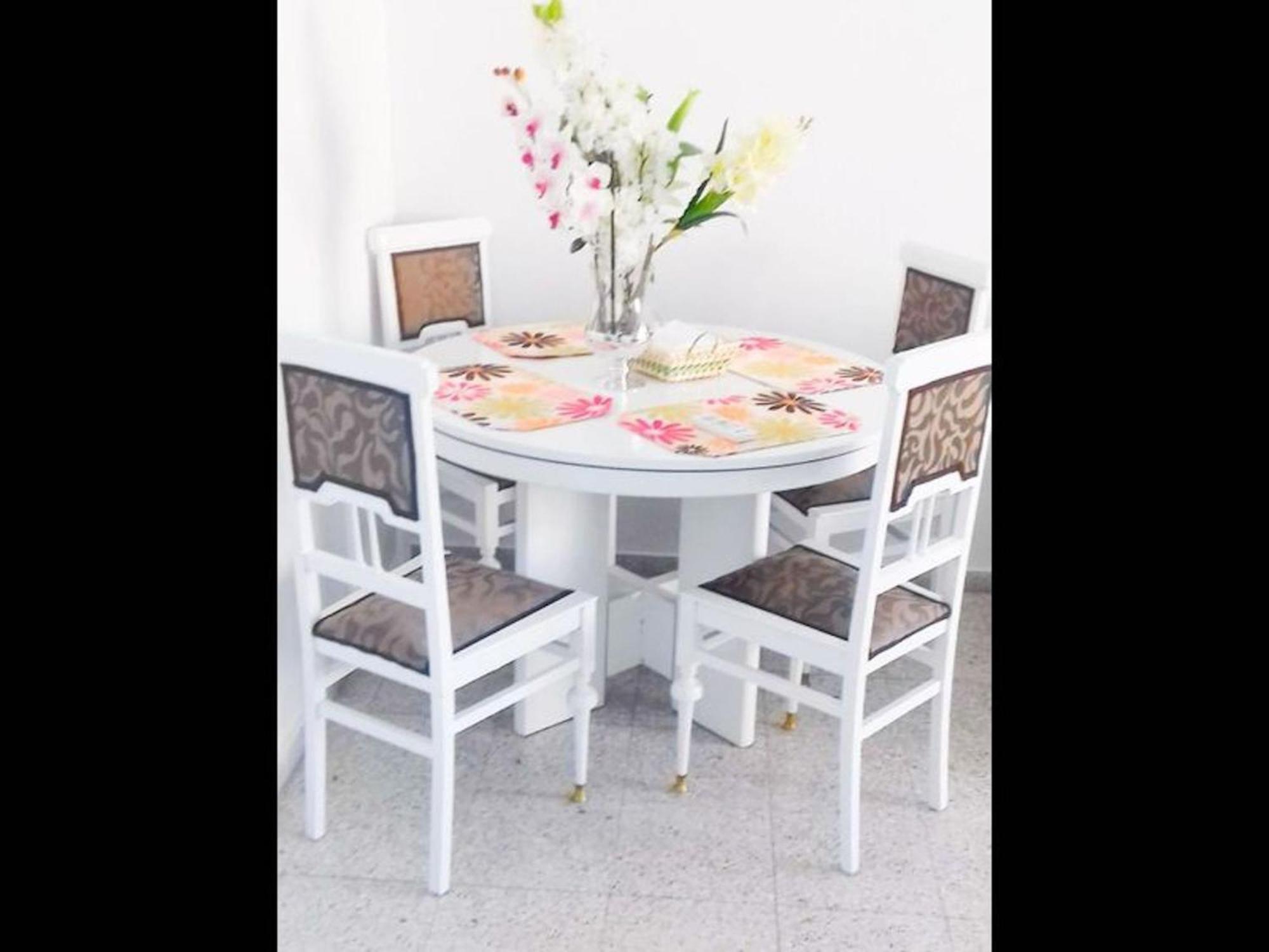 Apartment Lots Of Sunlight 3 Bedroom With Balcony Air Conditioning Sys3yr