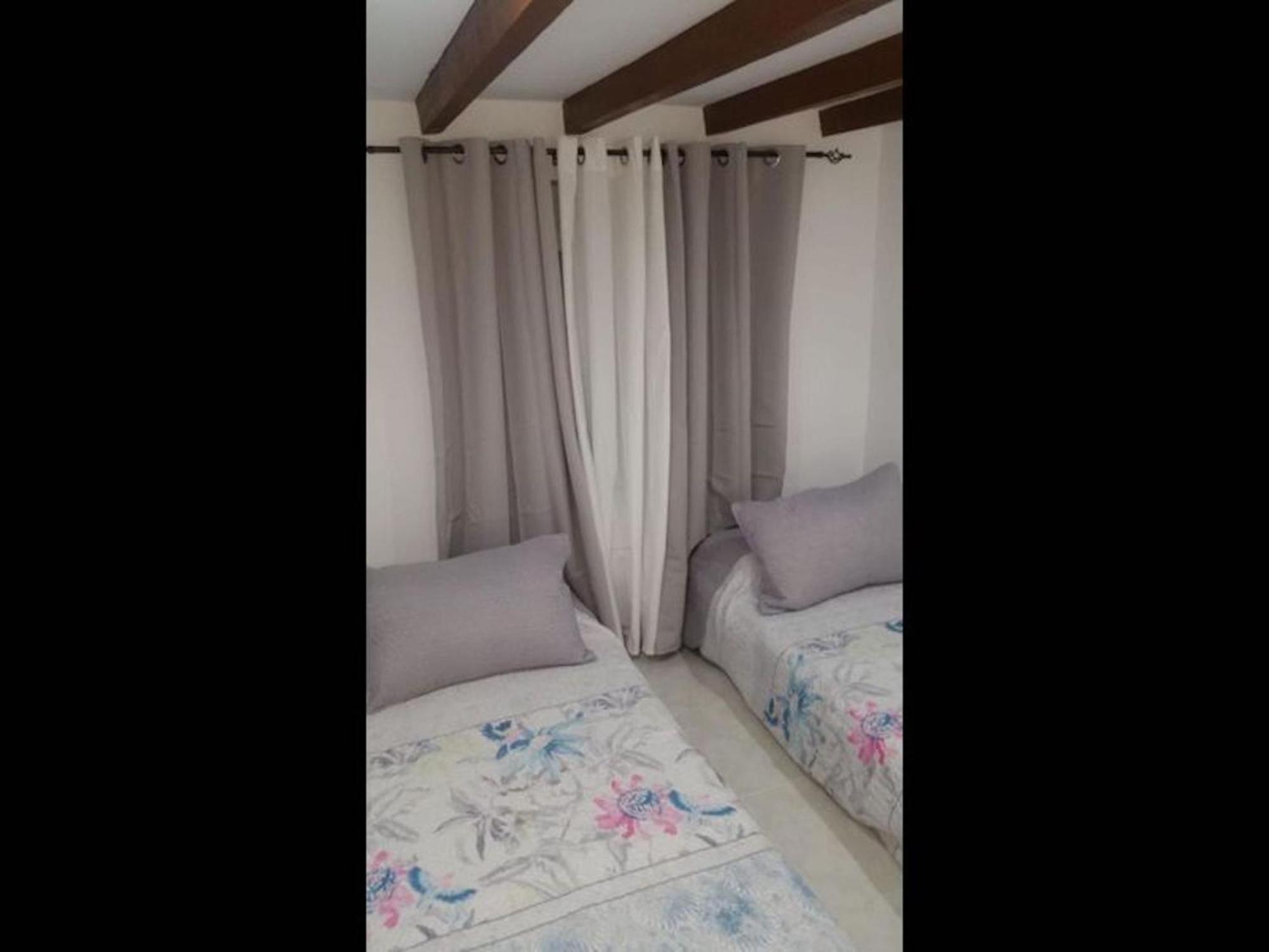 Stunning Loft Air Conditioning, Impressive Modern Conversion Appartement *