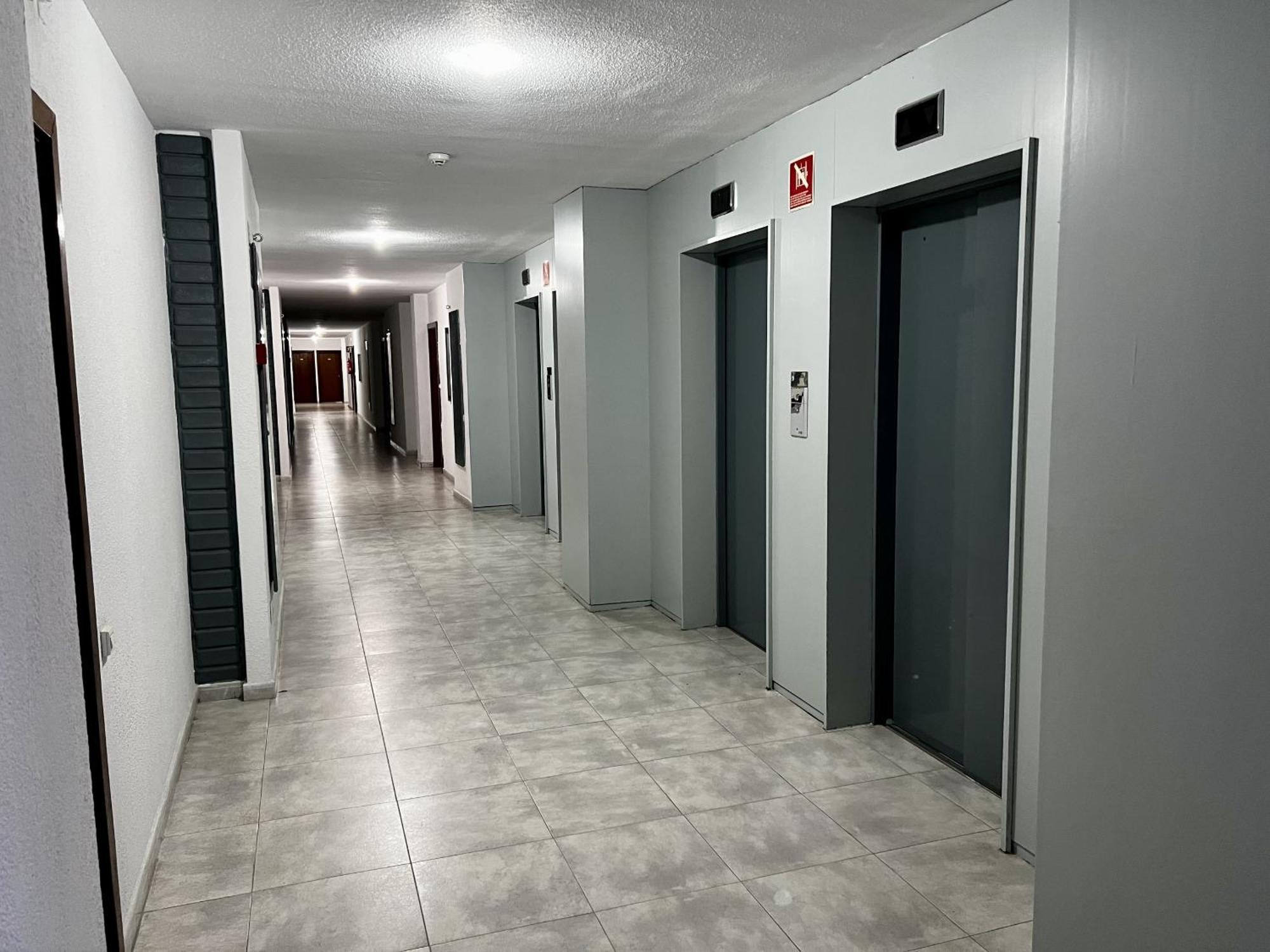 Apartment Riscal 9 By United Renters