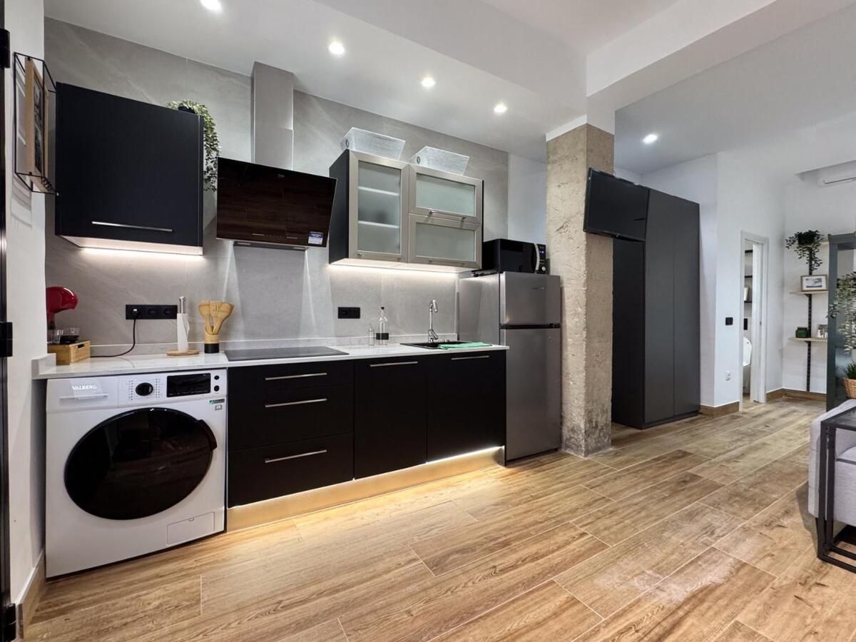 Torregrosa Apartment *