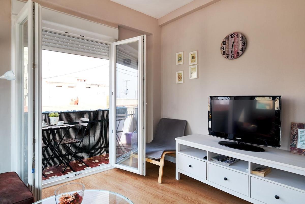 Apartment Beautiful Downtown Near *