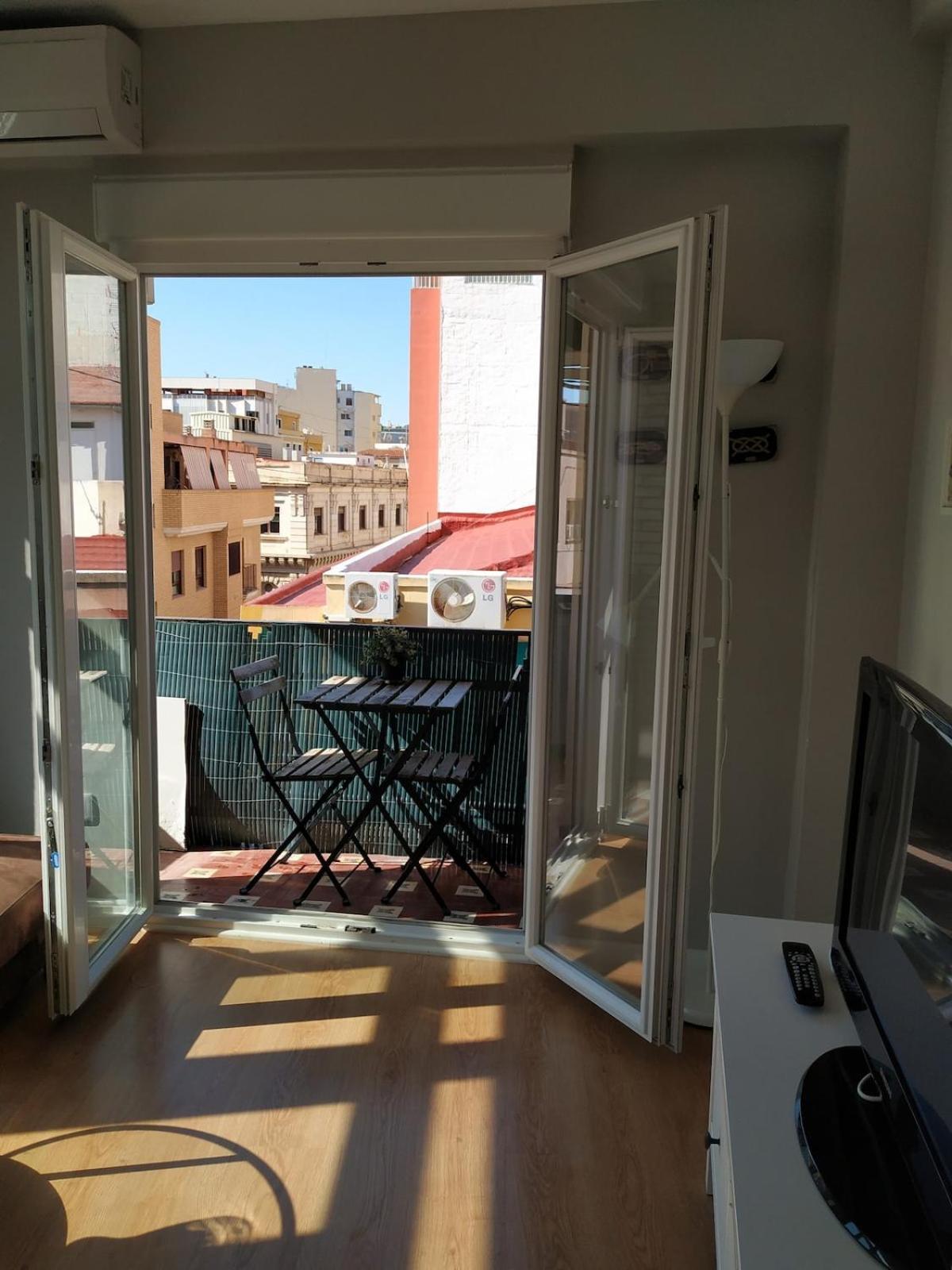 Apartment Beautiful Downtown Near