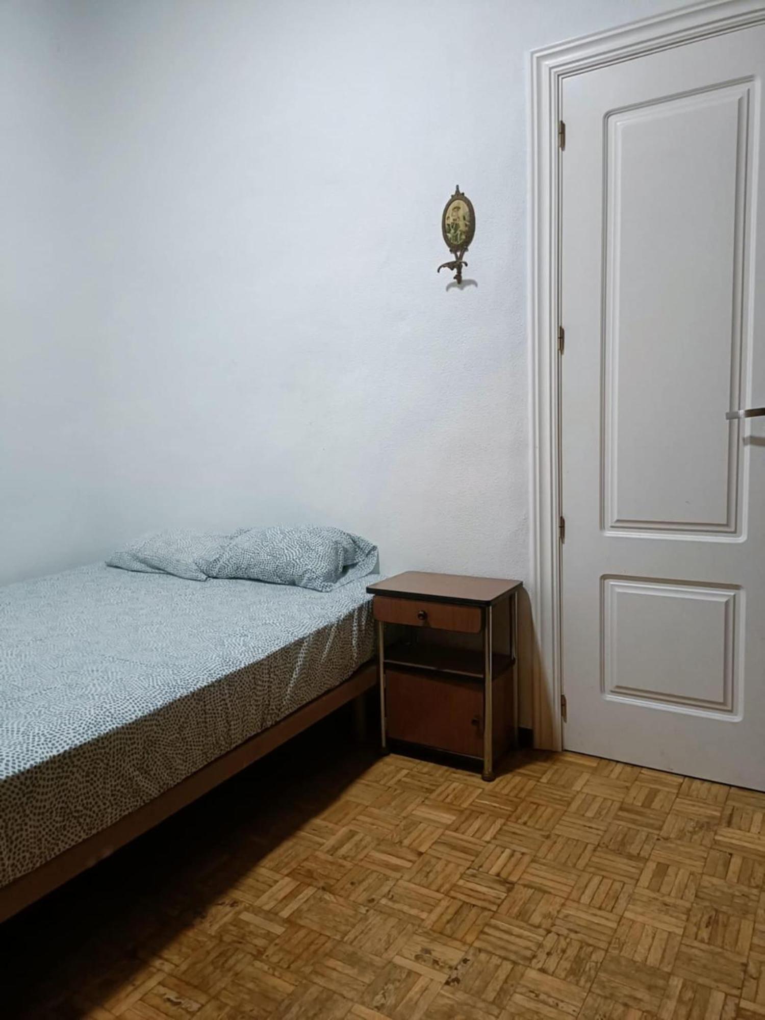 2-habitacion Del Piso Homestay *
