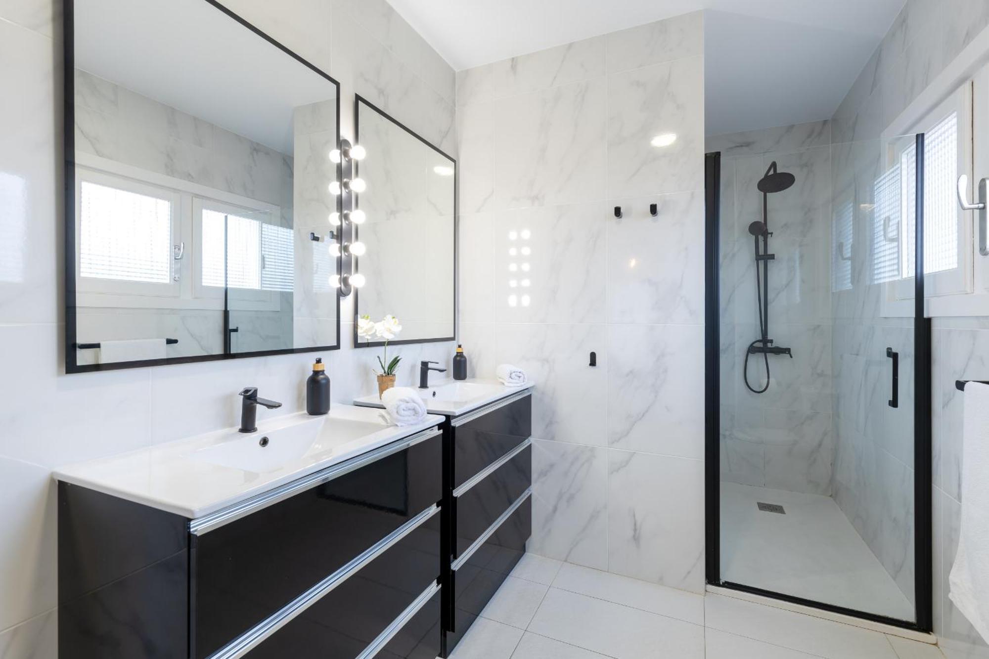 Urban Mansion By Fidalsa Villa Alicante