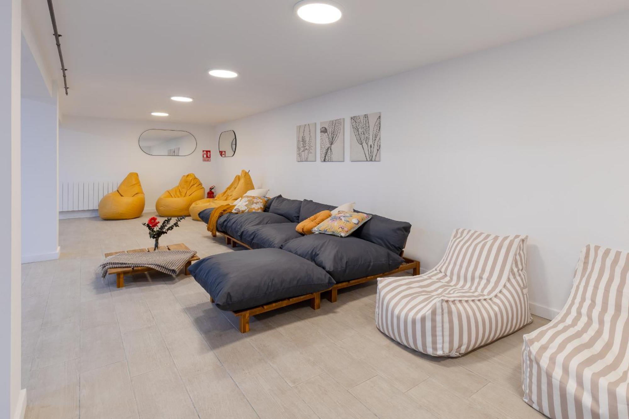 Huvilat Urban Mansion By Fidalsa