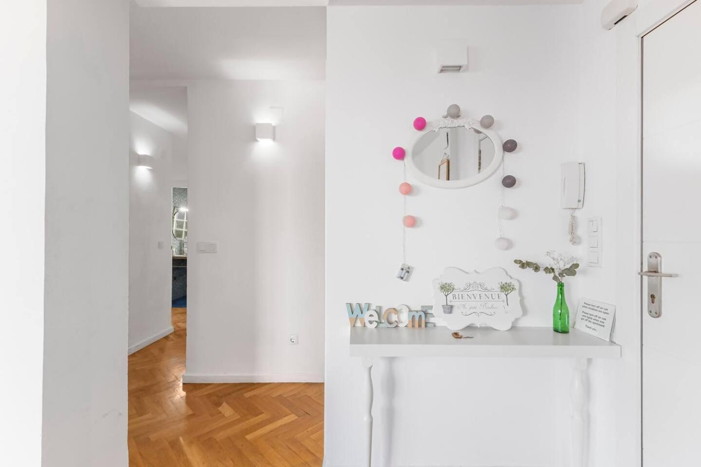 Lovelyloft Mercado Apartment *