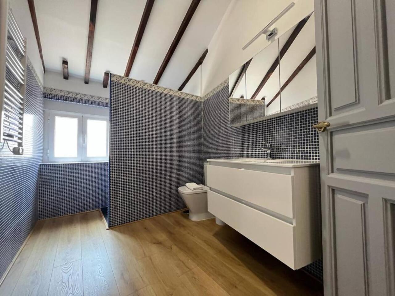 Huoneisto Lovelyloft Flores Atico