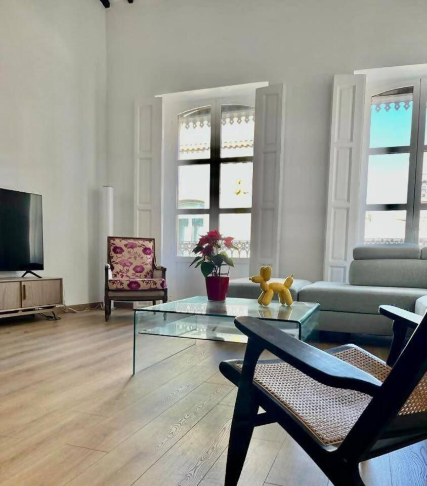 Lovelyloft Flores Atico *