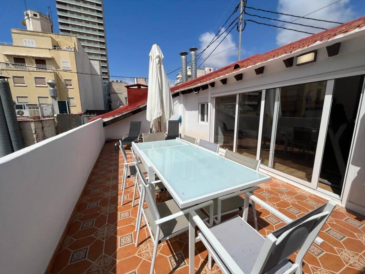 Lovelyloft Flores Atico *