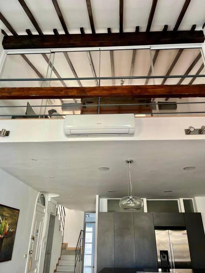 Lovelyloft Flores Atico Huoneisto