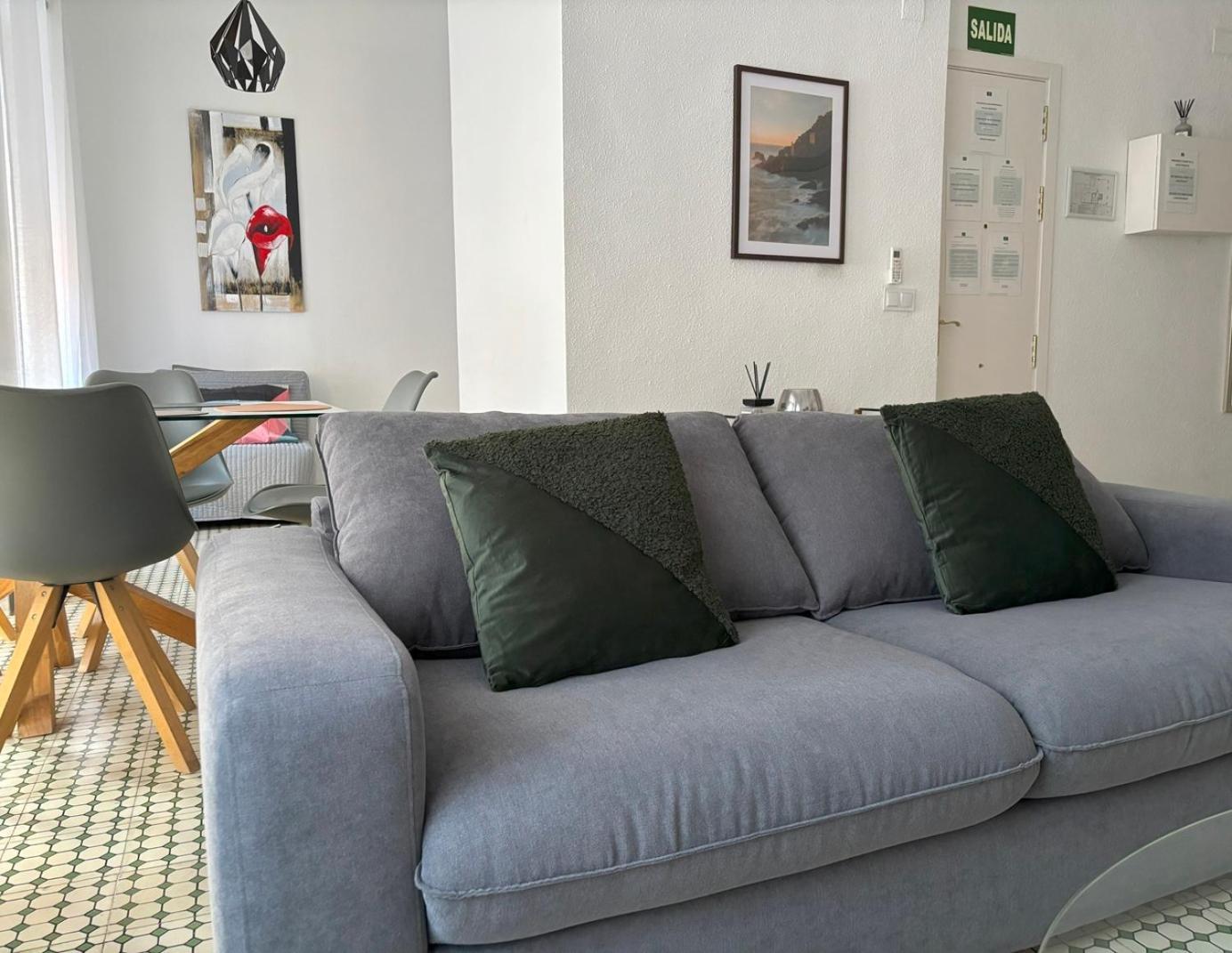 Beautiful In The Heart Of Apartment
