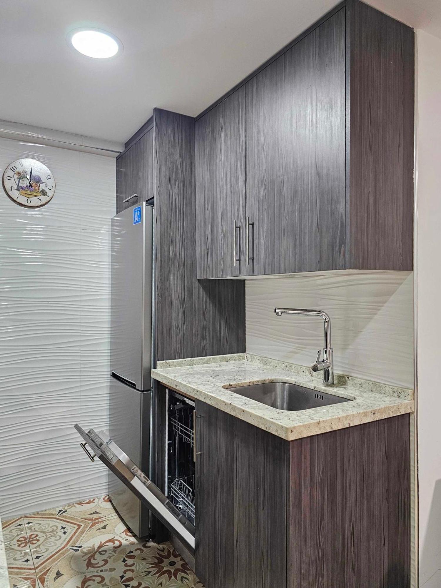 Appartement Suncastle -with Sunny Rooftop Terrace And Barbecue *