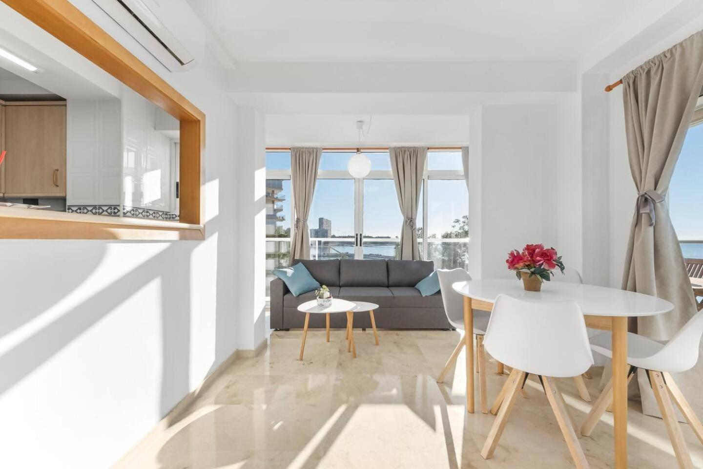 Lovelyloft Alfin Apartment *
