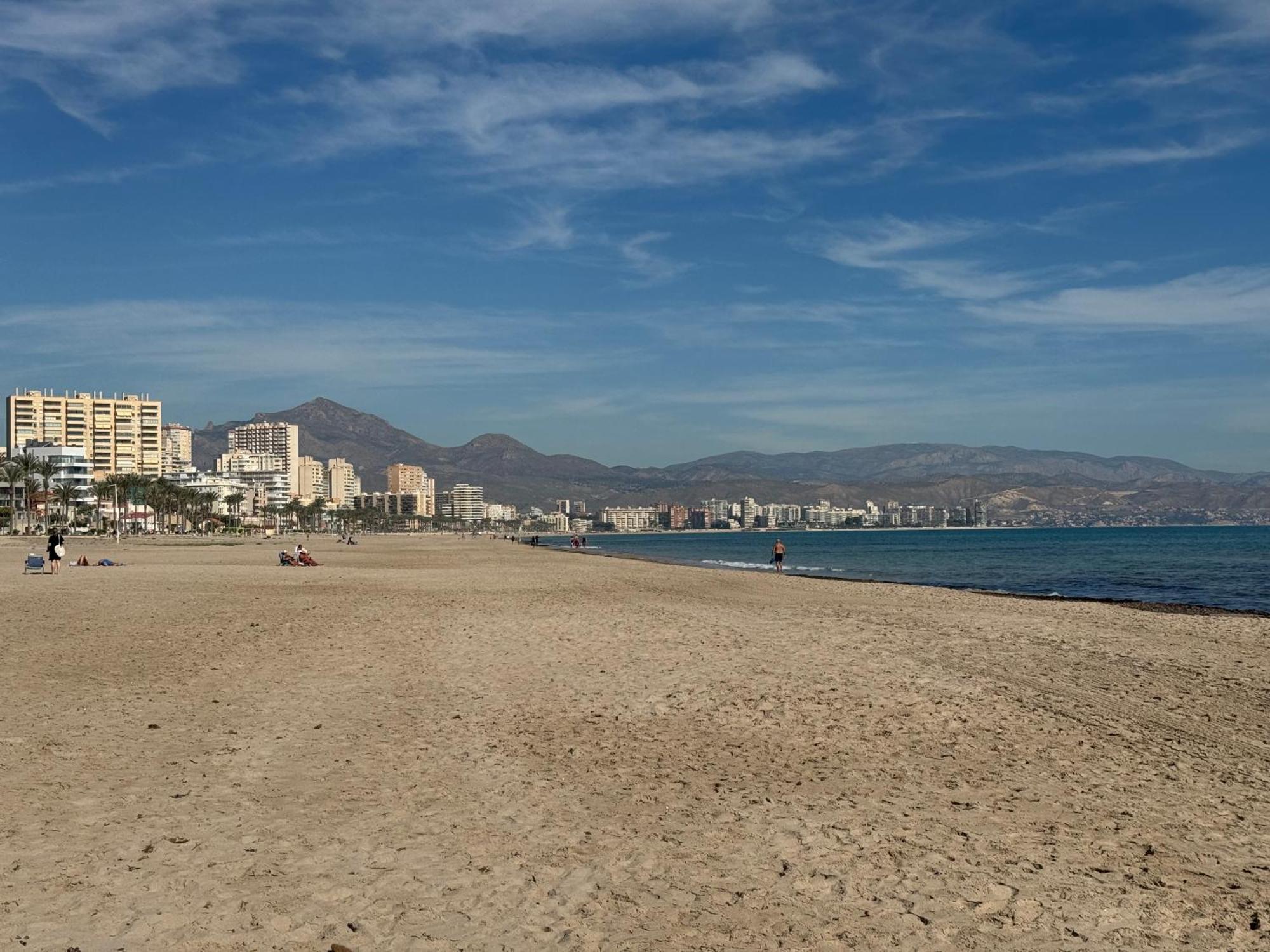 Apartment En Alicante, Playa San Juan Con Piscina By Elconserje