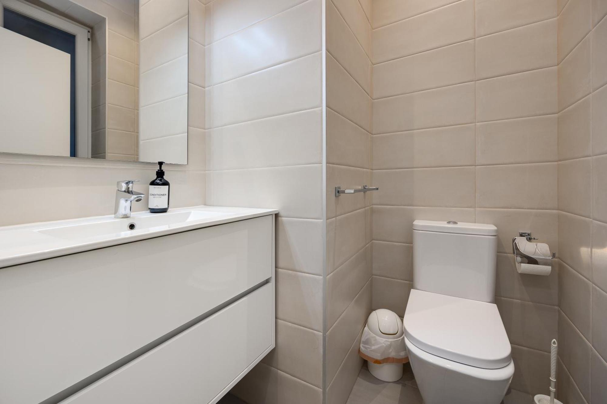 Hb Playa Del Postiguet Apartment *