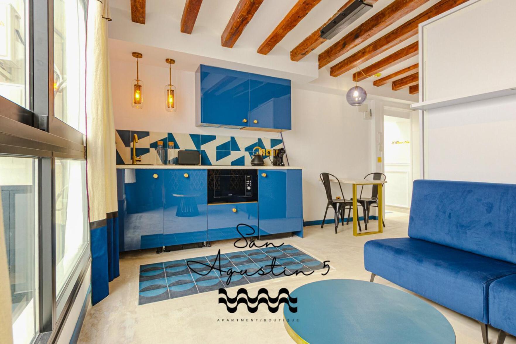 Apartment Luxurious In Historic Center Of *