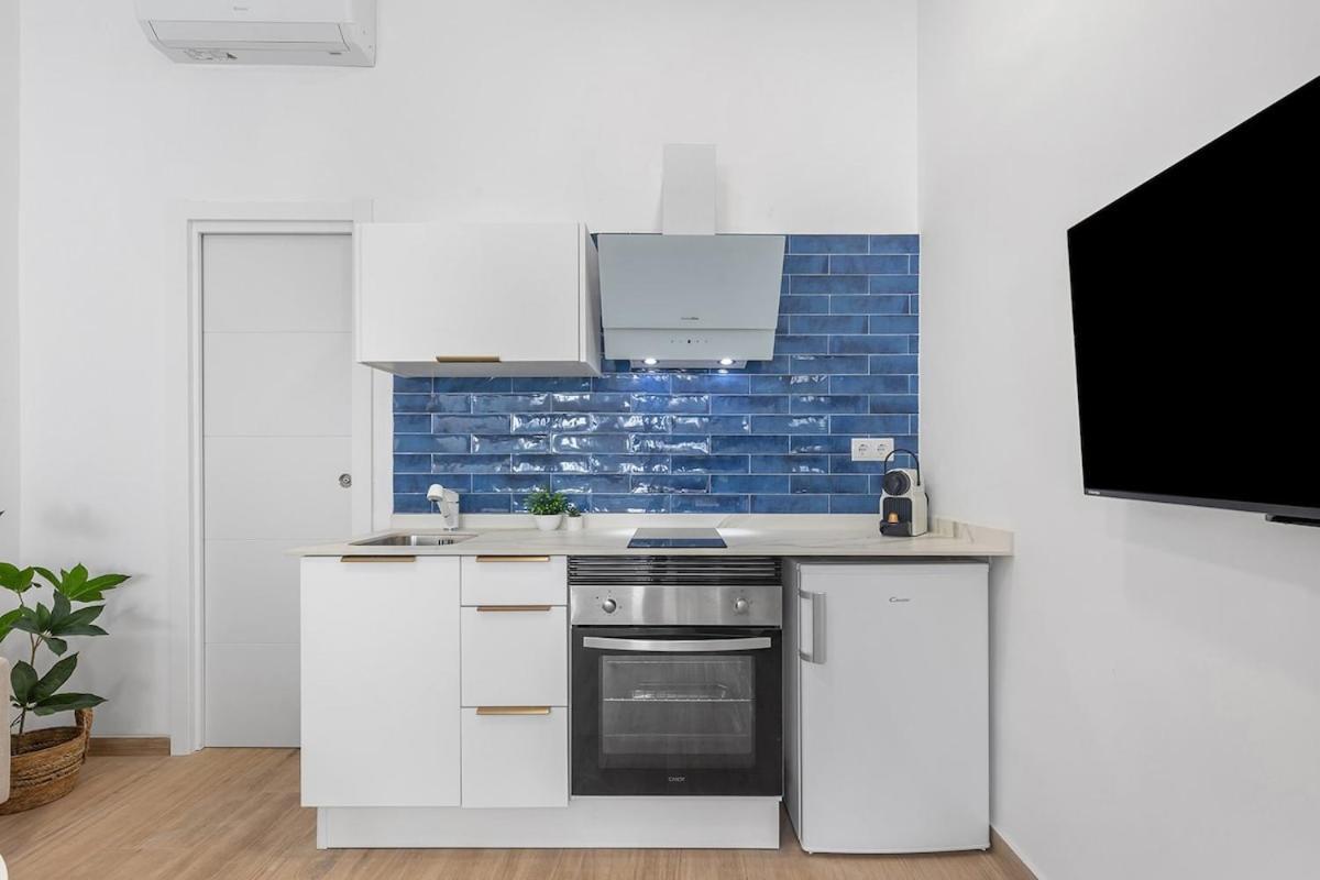 Huoneisto Nordic Loft With Ac And Wifi
