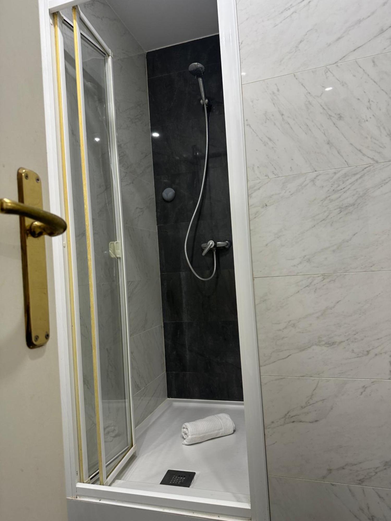 Apartment Rambla Flat 10 *